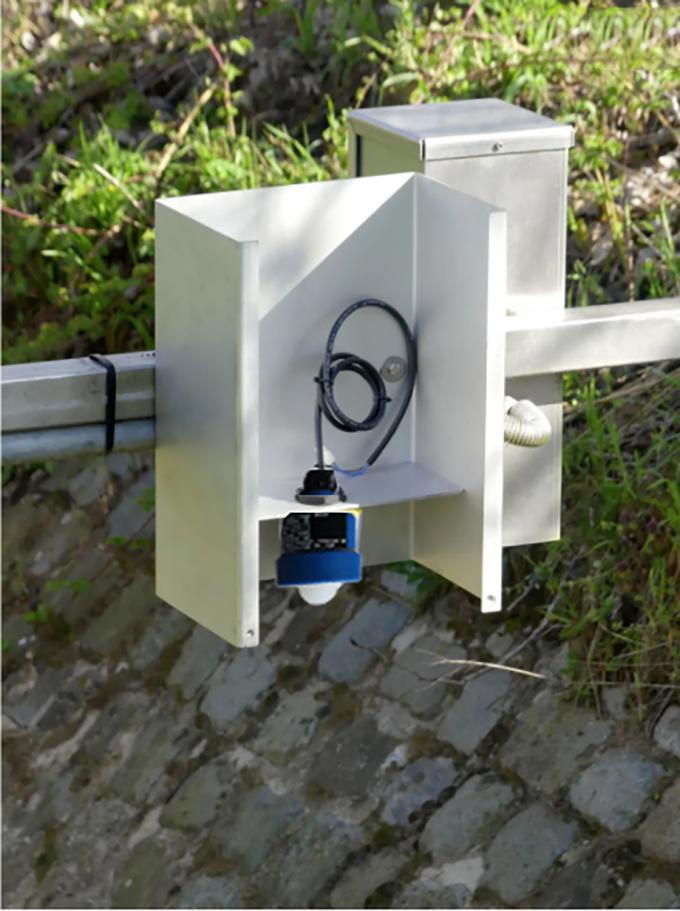 جهاز استشعار مستوى رادار 80GHz مع تكنولوجيا الموجات المليمترية ، RS485 جهاز استشعار مستوى رادار المياه قياس جهاز إرسال 3